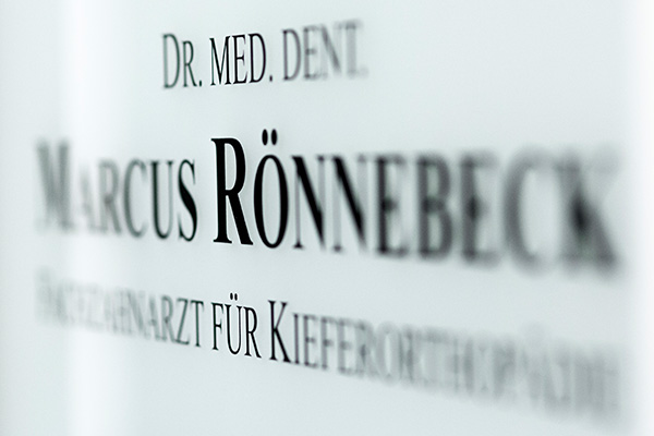Kontakt | Dr. Marcus Rönnebeck - Kieferorthopäde in 72764 Reutlingen, Gartenstraße 31 / Kaiserpassage